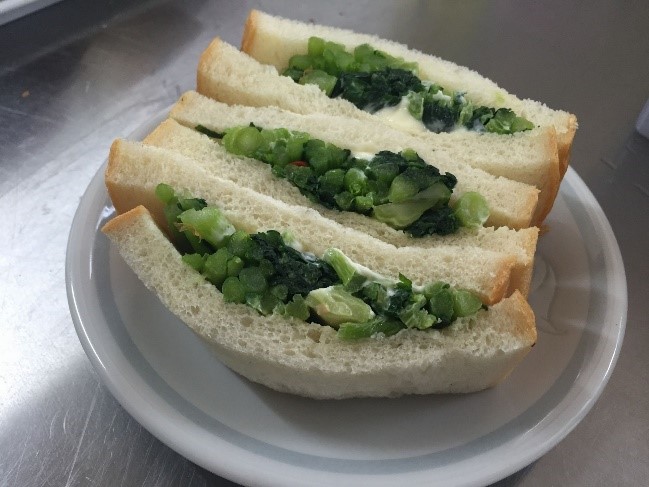 今年も販売してます 阿蘇青たかな丼 青たかなサンド 道の駅 阿蘇