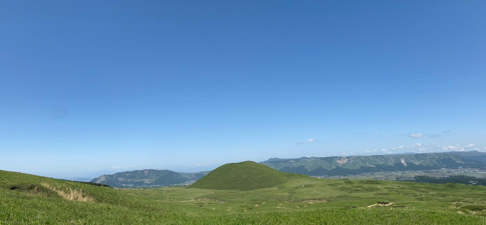 La Montagne De Riz Le Komezuka Dans La Caldeira D Aso 道の駅 阿蘇