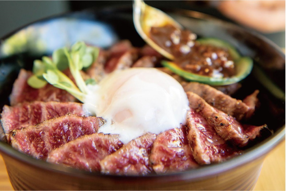 あか牛丼いわさき